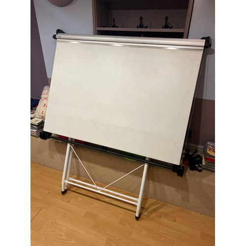 392 - Architects Drawing Board