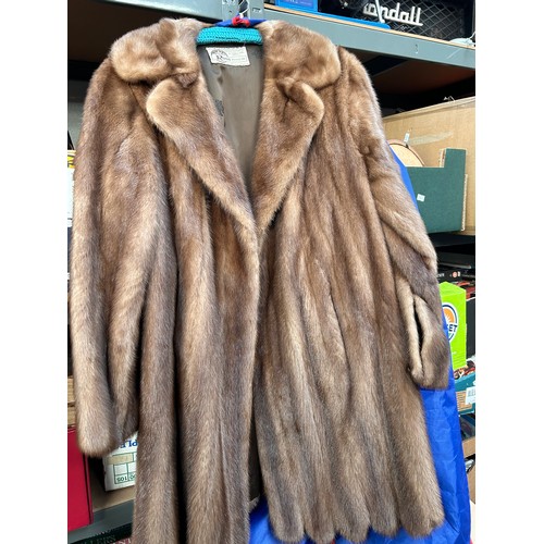 516 - Vintage Fur Coat By Ross Size 8/10.