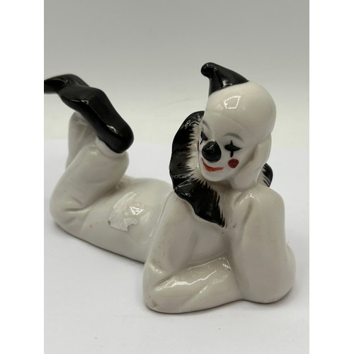 25 - Ceramic Clown Figure , 5