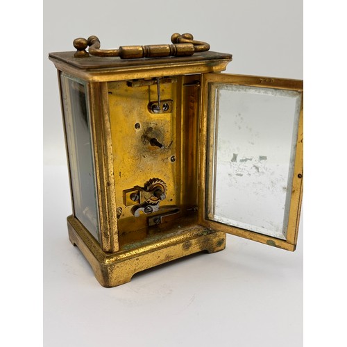 61 - Vintage Brass  Carriage Clock , 5