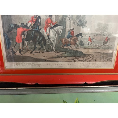 27 - Two Charming Decorative Trays, Horse Scene, Magnolias