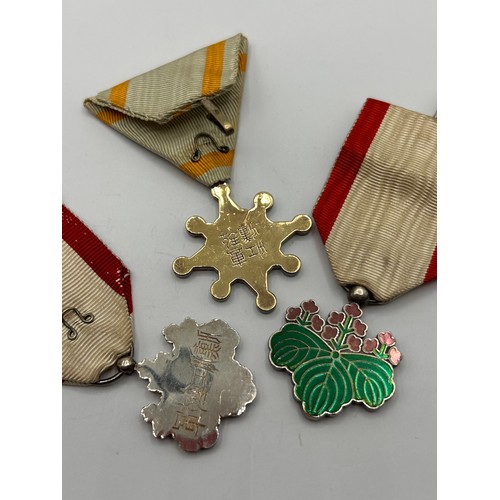 133 - Three Japanese Military Medals.
*Please Check Pictures for Authenticity*