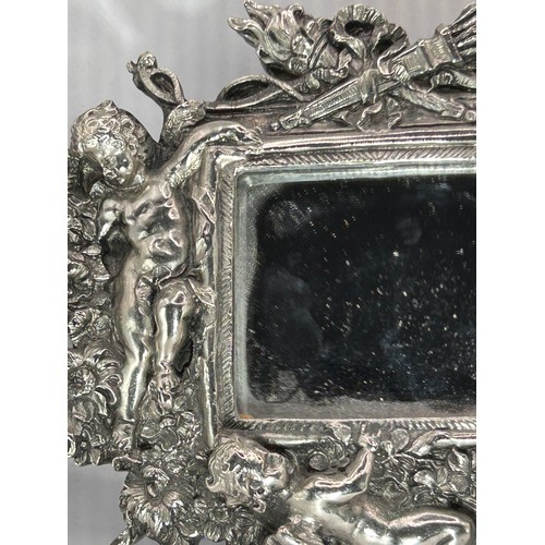 283 - Fabiulous Cherub Detail Silver Picture Frame, 7