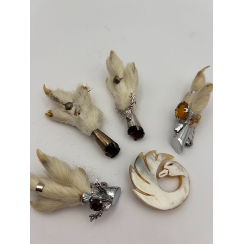 93 - A Collection of 5 Vintage Scottish Grouse Claw and Figural Brooches