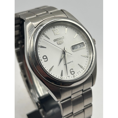 10 - Seiko 5 Automatic Day/Date Wrist Watch Caliber 7S26-0060, Running Order