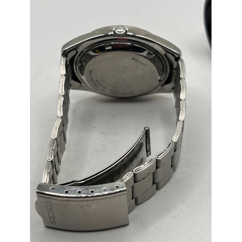 10 - Seiko 5 Automatic Day/Date Wrist Watch Caliber 7S26-0060, Running Order