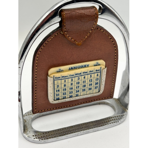 32 - Vintage Equestrian Stirrup Iron Perpetual Desk Calendar