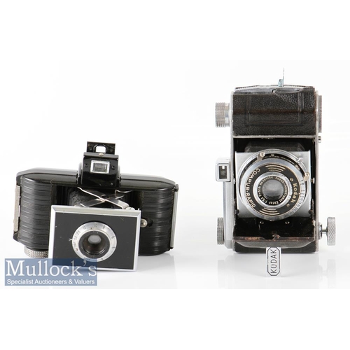40 - Kodak Retina folding camera marked 882915 internally with Ektar f:3,5 f=50mm no 997454 and 5221214 w... 