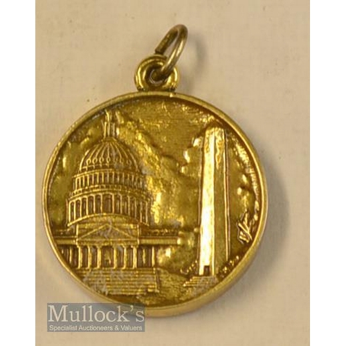 590 - 1976 US 58th PGA Championship players gilt medal  played at The Congressional Country Club Bethesda... 