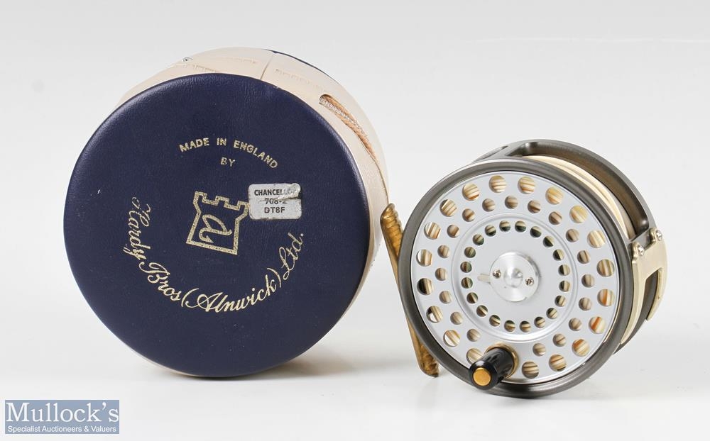 Hardy - The Husky Fly Reel - Silent Check