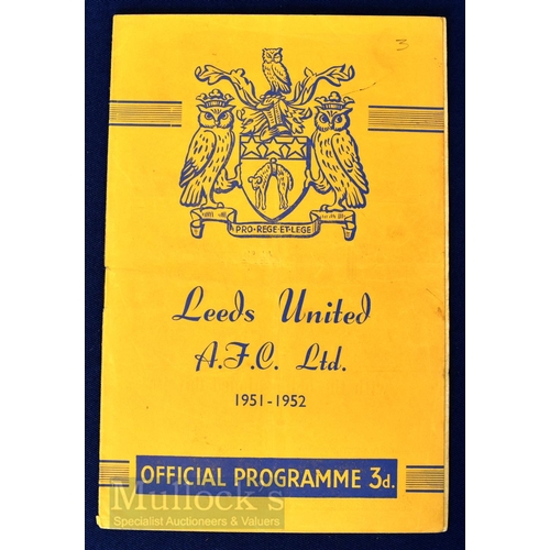 1291 - 1951/52 Leeds Utd v Hapoel friendly match programme 3 October. Slight crease, team changes.