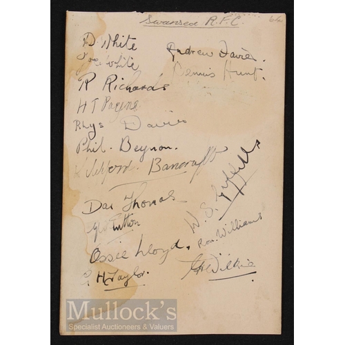 379 - Autographs, 1930s, Swansea RFC & England Rugby Caps (22): Autograph book page containing the Swansea... 