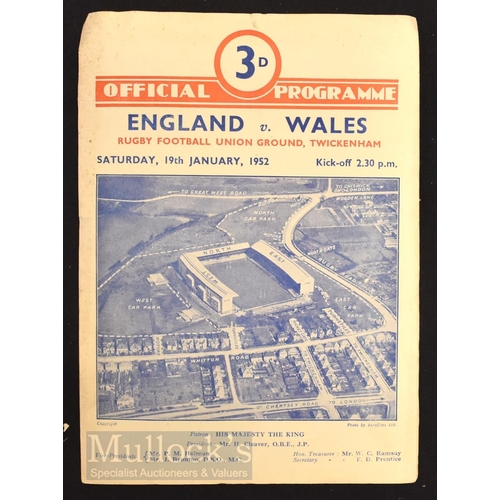 413 - 1952 England v Wales Rugby Programme: Usual 4pp card from Twickenham, Wales Grand Slam, good conditi... 