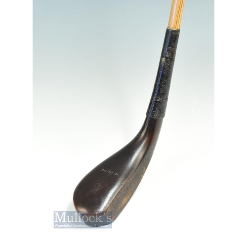 476 - W Park longnose putter a replica limited edition model by St Andrews Golf Co, stamped 117 limited ed... 