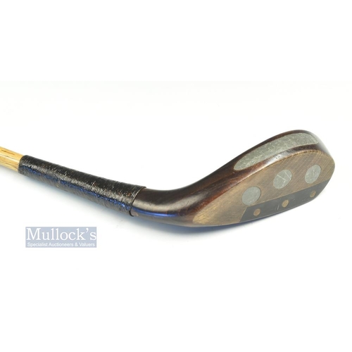 476 - W Park longnose putter a replica limited edition model by St Andrews Golf Co, stamped 117 limited ed... 