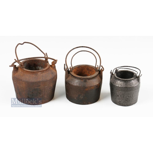 661 - 3x Various Golf Club Makers Cast Iron Glue/Lead Kettles - each with removable liners and each measur... 