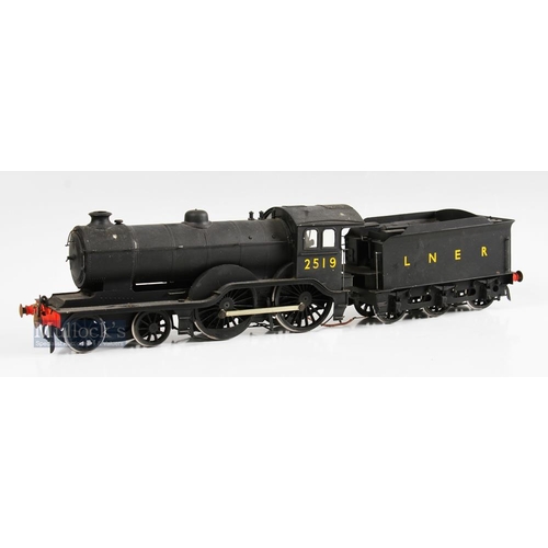 42 - O Gauge Electric Finescale LNER 2519 Locomotive 4-4-0 Model railway possibly made by Kenard Models, ... 