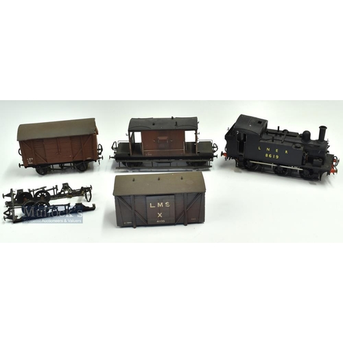 48 - O Gauge Electric Finescale LNER 8619 Jinty 0-6-0 Locomotive its roof is loose and comes with 3 piece... 