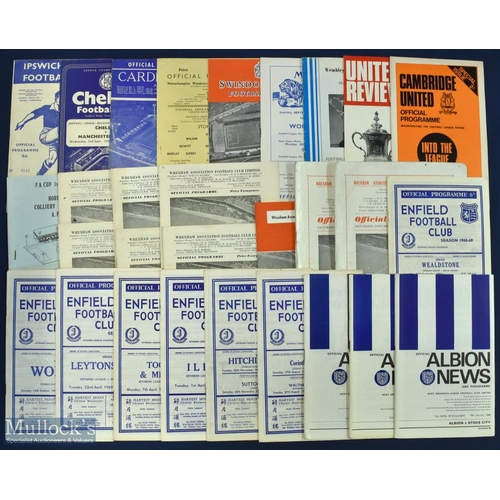 487 - Mixed bag of football programmes to include 1957/58 Ipswich Town v Bristol City, 1959/60 Chelsea v M... 