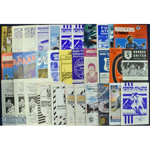 500 - Collection of Scottish programmes to include 1970/71 Aberdeen v Dundee Utd (SC replay), 1957/58 Aird... 