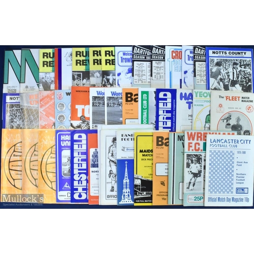 513 - Collection of League and Non League Programmes featuring clubs that have dropped out of the Football... 