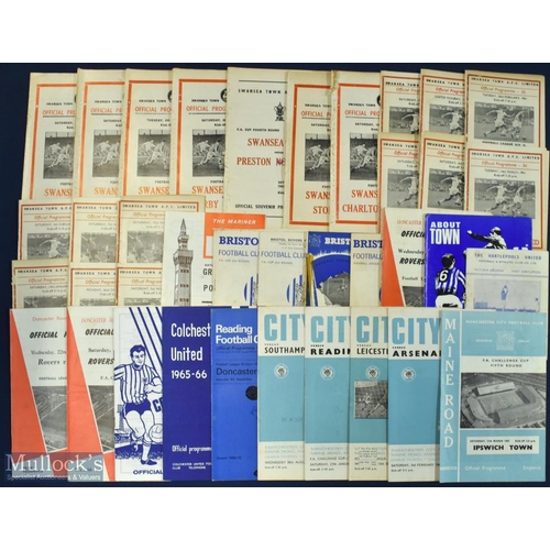 522 - Collection of Approx. 170 1960s Programmes spanning the entire decade with a wide variety of clubs, ... 