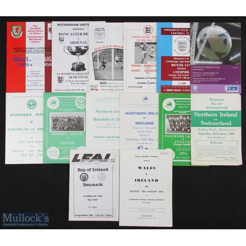 660 - Woman's football match programmes to include WFA Cup s/f's to include 1992 Wimbledon v Red Star Sout... 