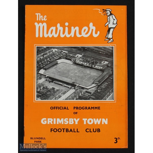 703 - 1952/53 Grimsby Town v Scunthorpe Utd Lincolnshire Cup final 9 May 1953 match programme; slight crea... 