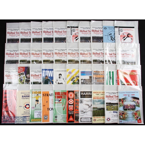 843 - 1996-1999 Non-League Football Programmes collection, league and cup matches the majority are non-lea... 