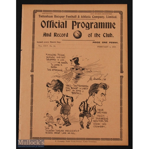 852 - 1932/33 Tottenham Hotspur v Grimsby Town (Div. 2 match programme 4 February 1933; slight wear to spi... 