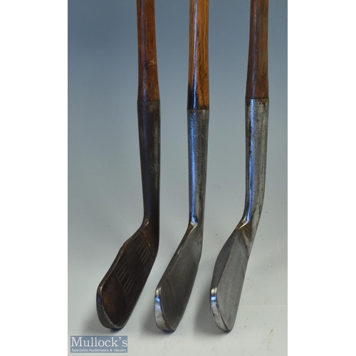 495 - 3x interesting metal blade putters - Fred Saunders Highgate 