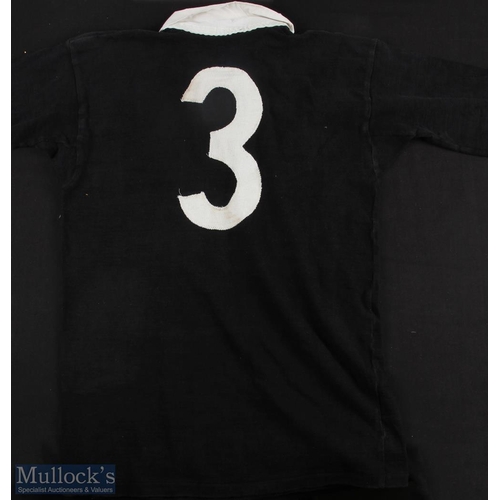 379b - 1977 New Zealand Maoris Match worn Rugby Jersey v British Lions: No.3 to reverse, donated to vendor ... 