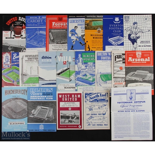 745 - Blackpool comprehensive collection of away match programmes to include 1958/59 complete season of le... 