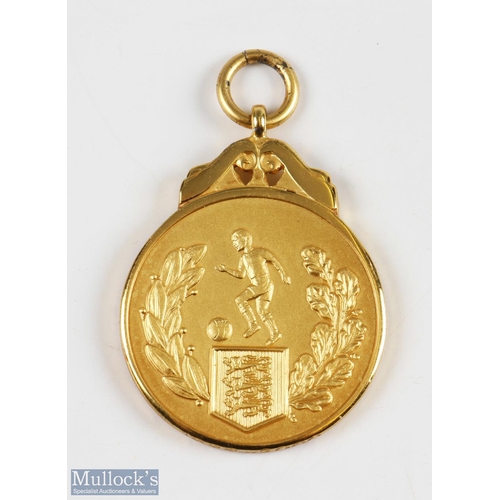 1294 - 1999/00 FA Challenge Trophy Winners Silver gilt Medal hallmarked F&S, with 1999/2000 engraved at edg... 