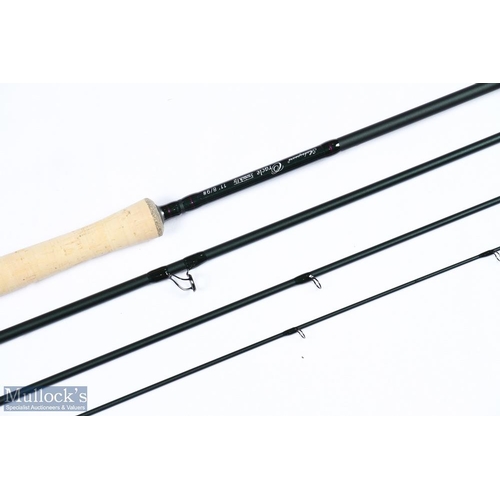 47 - Shakespeare Oracle Switch carbon fly rod 11' 4pc, line 8/9#, alloy double uplocking reel seat, lined... 