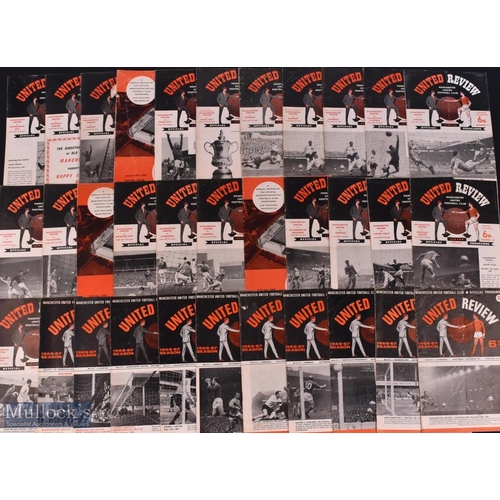 689 - Collection of Manchester Utd 1963/64 homes (1-18, 20-26 including no. 4 Best debut); 1964/65 homes (... 