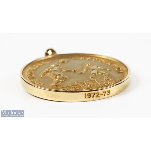 834 - 1973 FA Cup, Leeds Utd runners-up gold medal in presentation box. (1) Provenance: From a direct desc... 