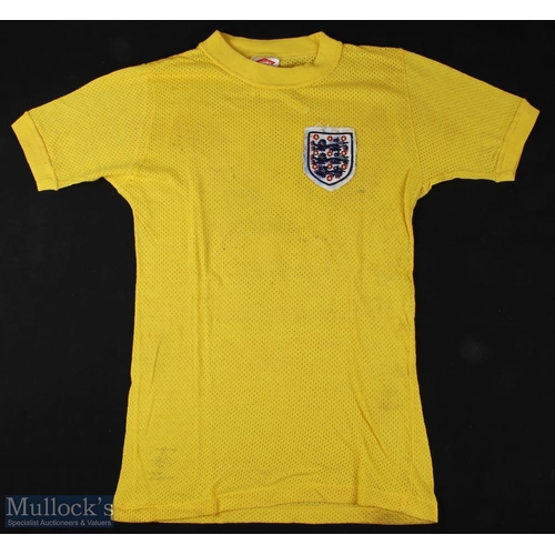 842 - 1973 England international match shirt v Poland 6 June 1973 World Cup qualifier at Chorzow, Poland; ... 