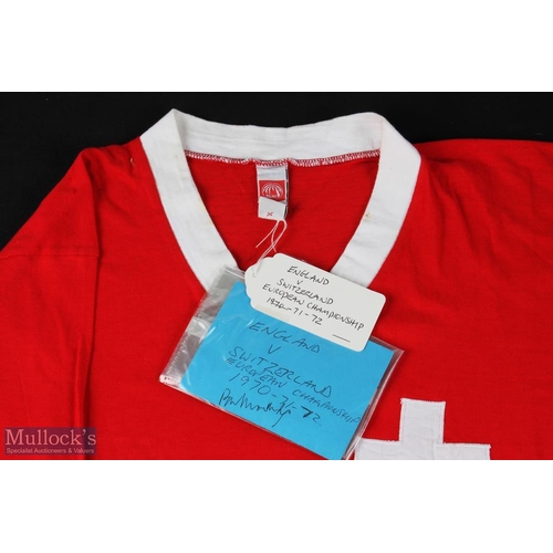 846 - 1971 Switzerland international match shirt v England 10 November 1971 at Wembley, red with white cro... 