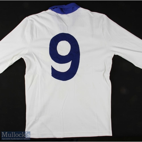 847 - 1976 Finland international match shirt v England 13 June 1976 in Helsinki, World Cup qualifier match... 