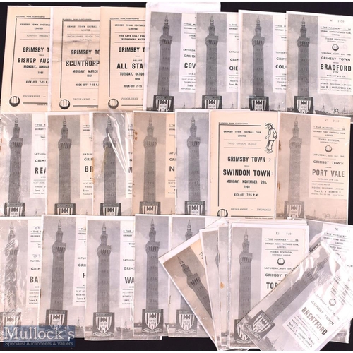 877 - 1960/61 Grimsby Town collection to include homes (23) plus Coventry City (21 January 1961-postponed)... 