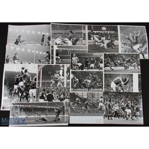 881 - Collection of b&w press photos of football matches with a good content of Everton FC in match action... 