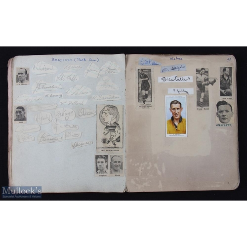 932 - 1940s Album containing autographs of many football club players; some noted are ARSENAL 1946 includi... 