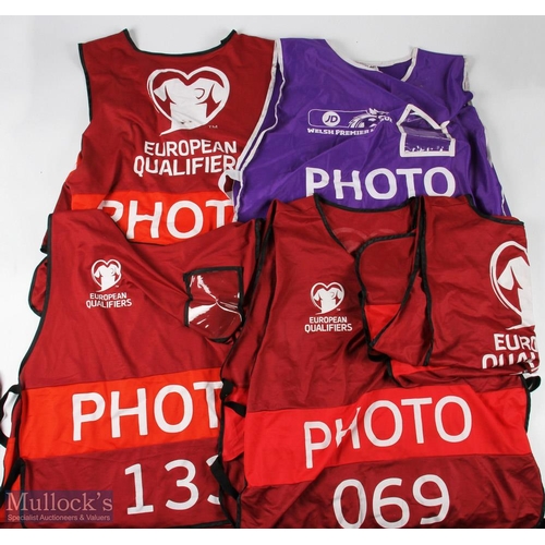 418 - 2016-18 European Qualifiers Press Photographers Vests x5 and a Welsh Premier League Photographer ves... 