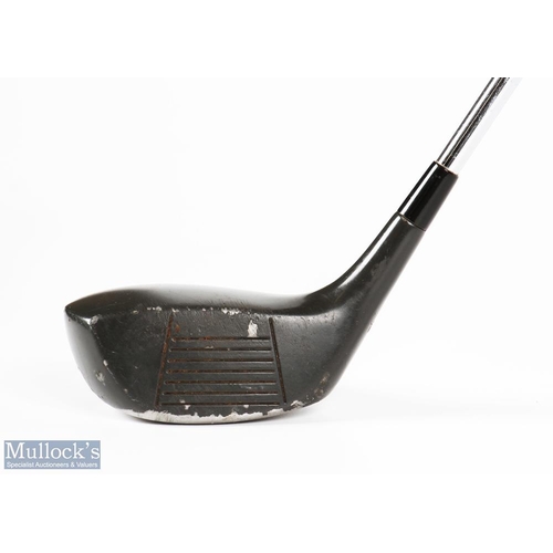 197 - Rare Tiger Woods Major Golf Champion signed Mizuno Astron Generation 2 Driver - signed to the sole -... 