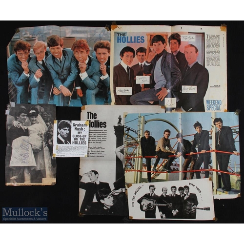 542 - Entertainment - Music - The Hollies Autograph Selection consists of magazine pages featuring Allan C... 