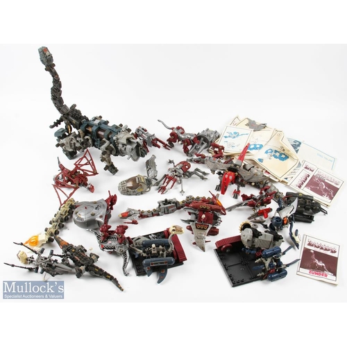 57 - Toys/Figure Selection - c1980 Tomy Mechabonica Zoids - Dinosaur Figures, a large collection of used ... 