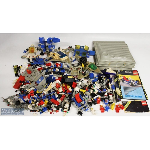 58 - Toys/Figures Selection - c1980 Lego Space Sets, collection with mini figures, instructions, base boa... 