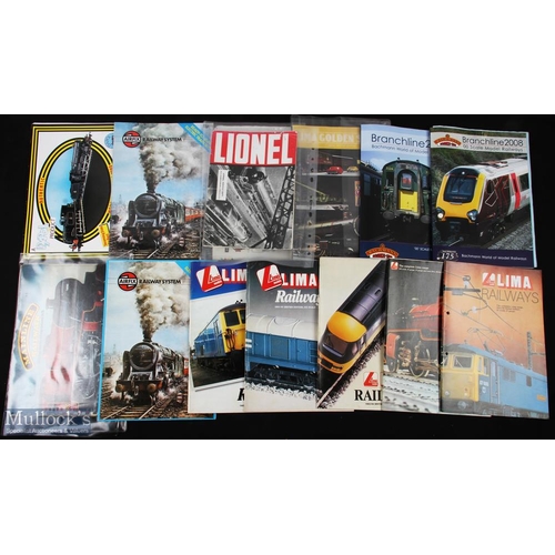 67 - 1970-2000 Collection of OO Gauge Train Railway catalogues, brochures etc - with makers of Lima, Airf... 