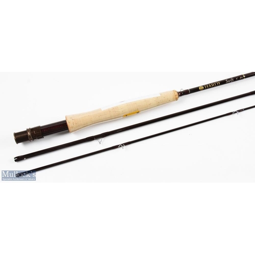 31 - Hardy Alnwick a fine Swift carbon fly rod 9' 3pc line 4#, alloy uplocking reel seat with carbon inse... 